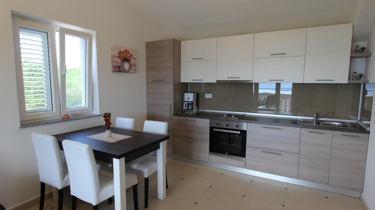 Apartments Jela Sveti Vid-Miholjice 外观 照片