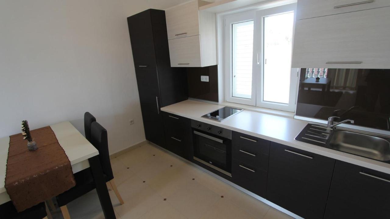 Apartments Jela Sveti Vid-Miholjice 外观 照片